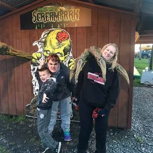 Meet your Posher, Paula